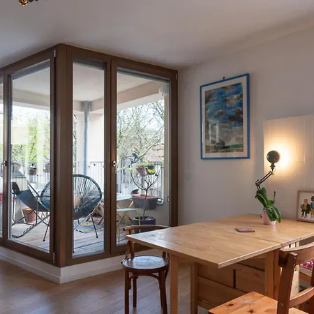 Appartamento Cozy 55 M With Terrace In *